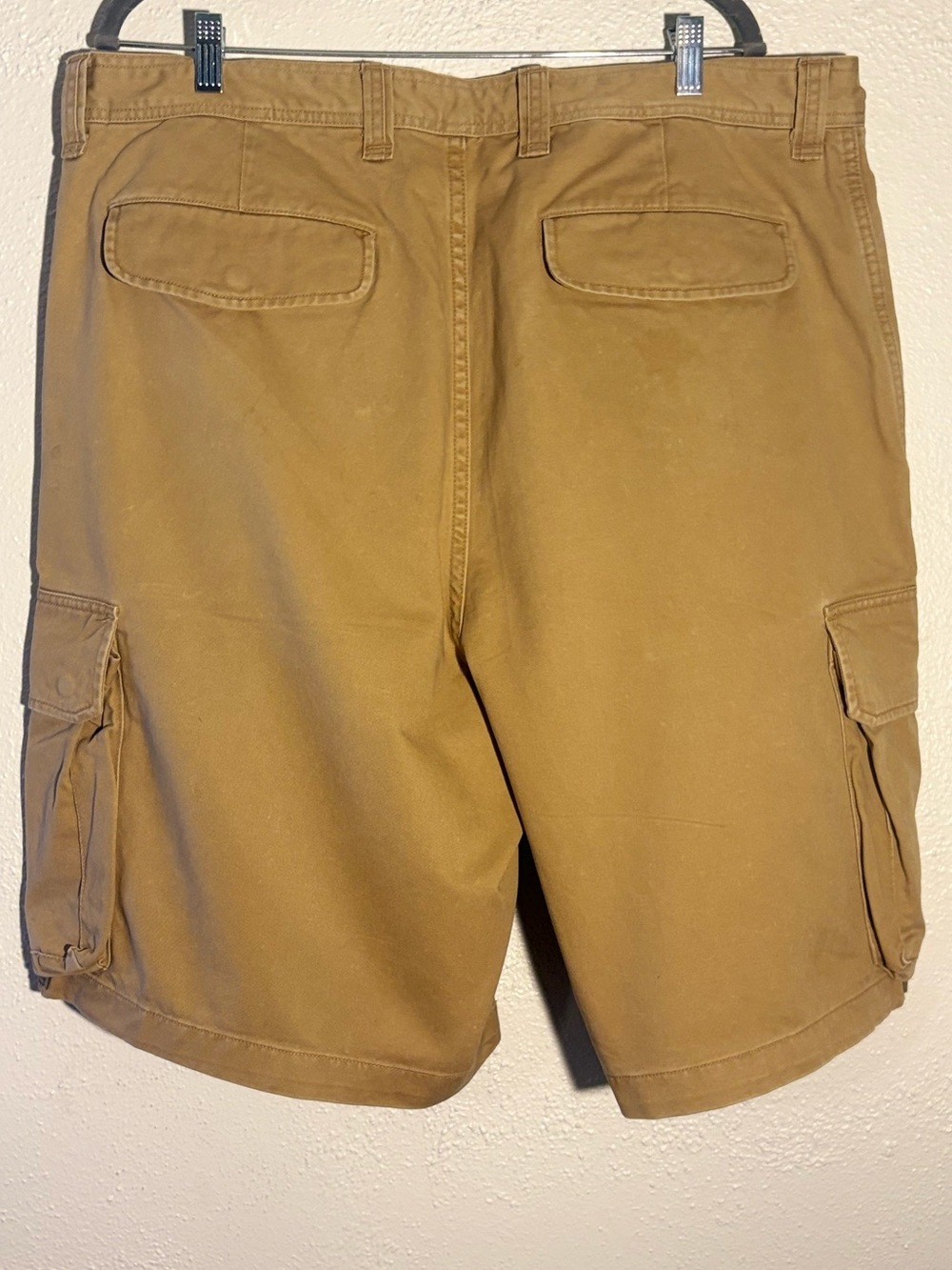 Polo Jean Co. Ralph Lauren Men’s Tan Cargo Shorts - Picture 2 of 5